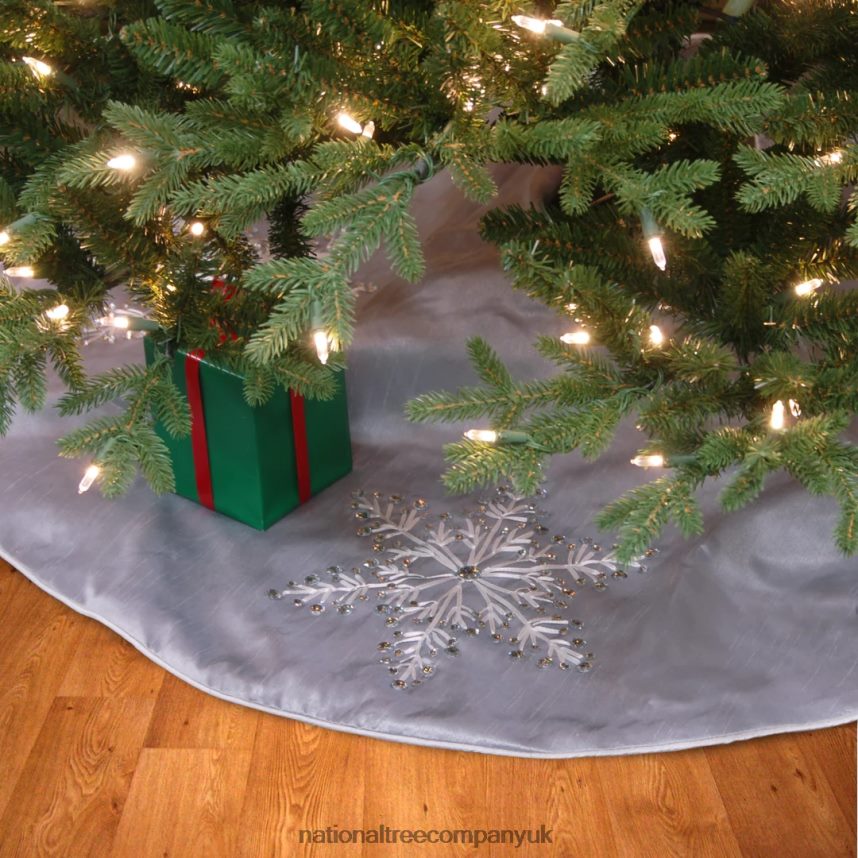 decoration | National Tree Company 42in Snowflake Tree Skirt F2L4F554